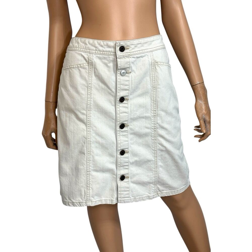 Button Front Denim Skirt Old Navy Size 8 Ecru Cotton Pockets Preppy Minimalist